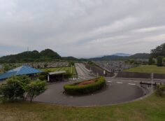 霊園北入り口からの風景