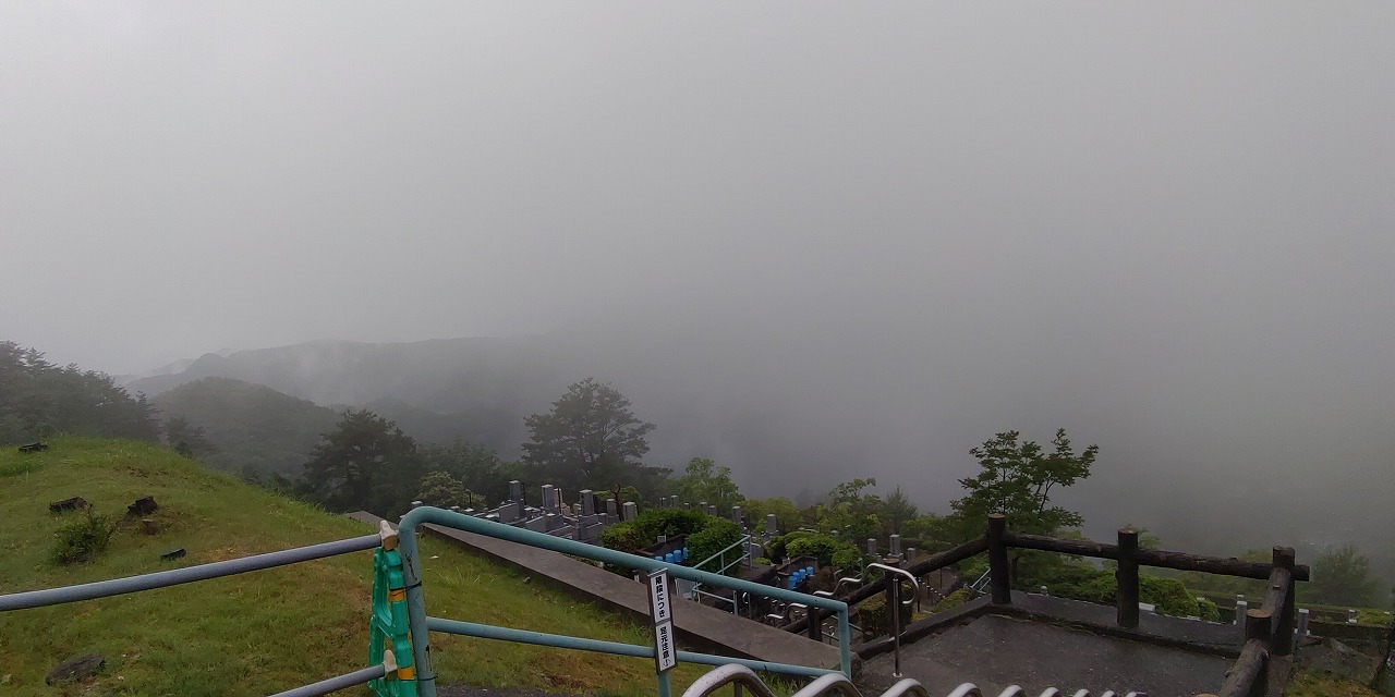 7区3番墓所上段駐車場からの風景