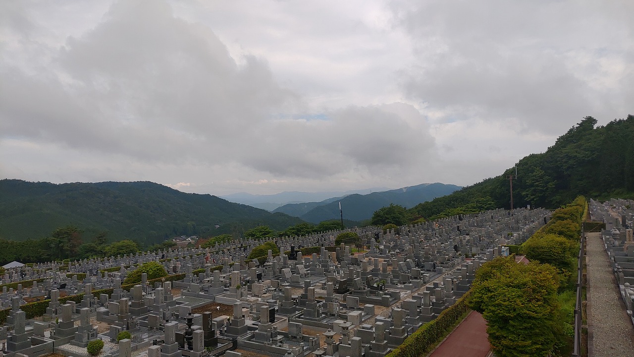 11区7番墓所から（北向き）風景