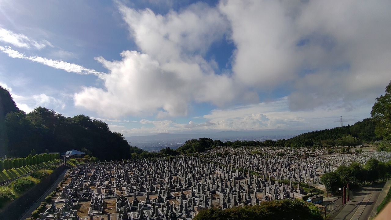 11区1番墓所から（南）風景