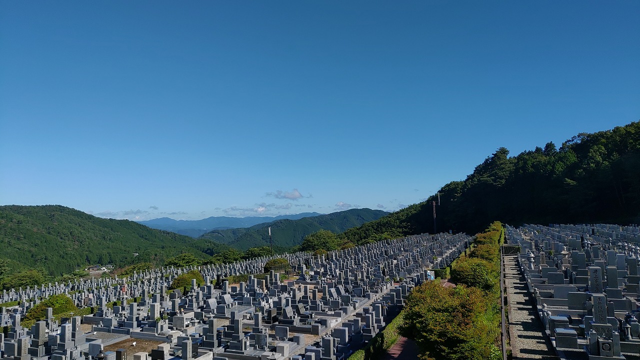 11区7番墓所から（北向き）風景