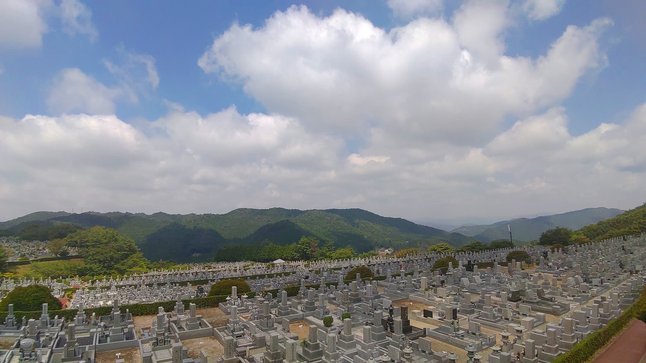 11区7番墓所から（南西）風景