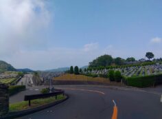 霊園北入り口からの風景