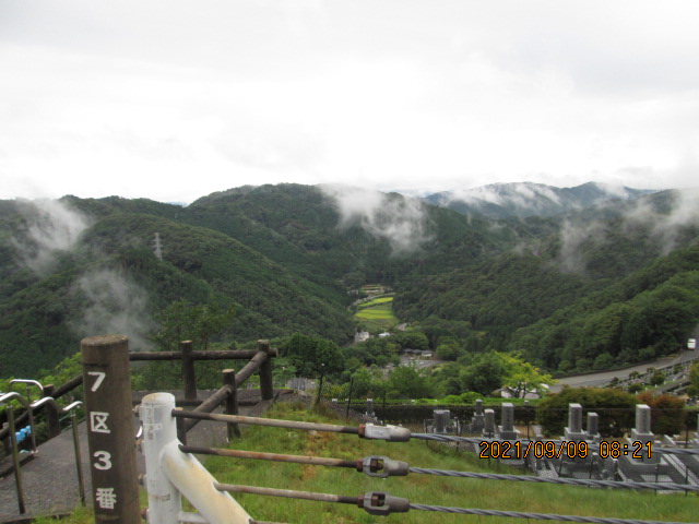 7区3番墓所上段駐車場からの風景②