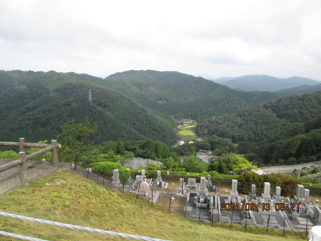 7区3番墓所上段駐車場からの風景②