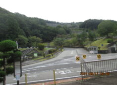 バス通り5区バス停からの風景