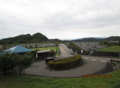 霊園北入り口からの風景