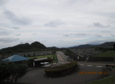 霊園北入り口から風景