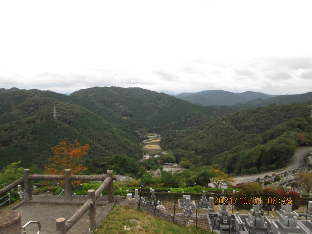 7区3番墓所上段駐車場からの風景②