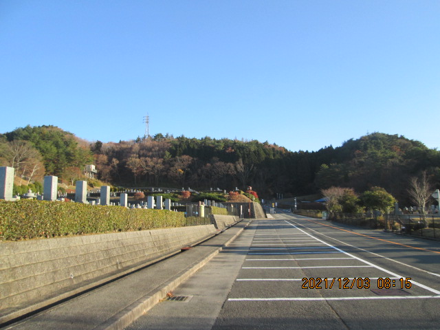 バス通り（北東向）北口方向