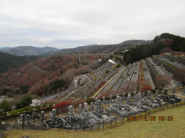 7区3番墓所上段駐車場から風景