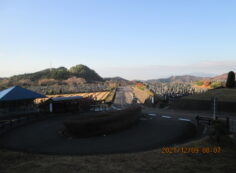 霊園北入り口から風景　