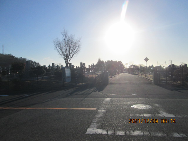 バス通り（東向）1区4/6番墓所入口