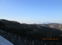 8区4/5番枝道から（南西方向）