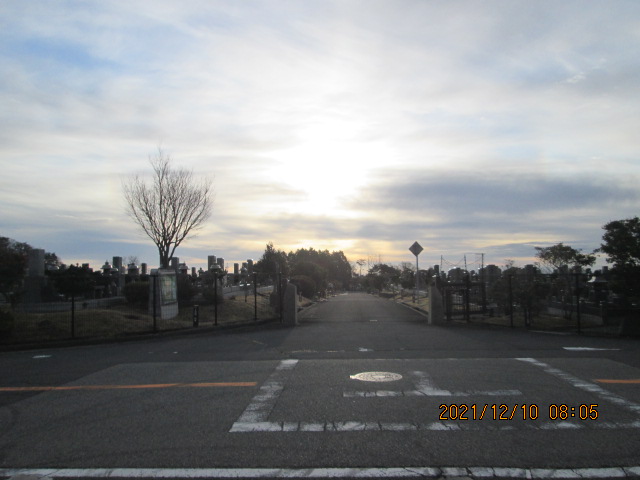 バス通り（東向）1区4/6番墓所入口