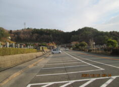 バス通り（北東方向）北口バス停