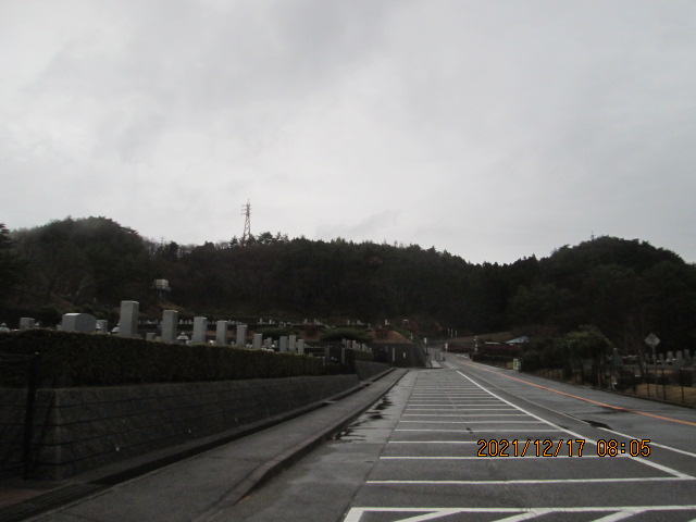 バス通り（北東向）北口方向