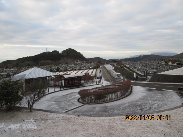 霊園北入り口から　気温－１度