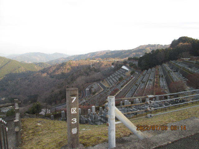 7区3番墓所上段駐車場からの風景