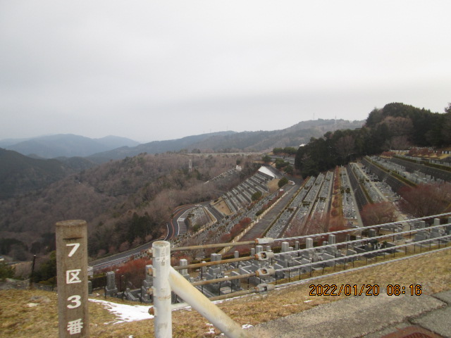 7区3番墓所上段駐車場から風景