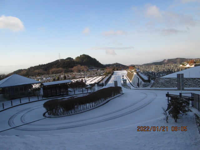 霊園北入り口から風景　－3度