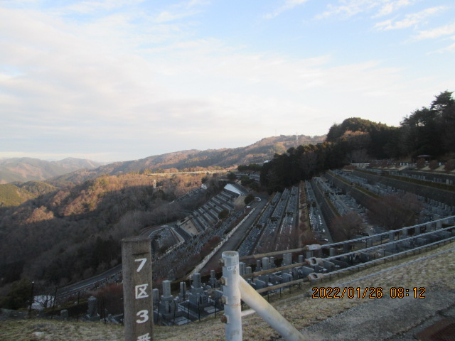 7区3番墓所上段駐車場からの風景