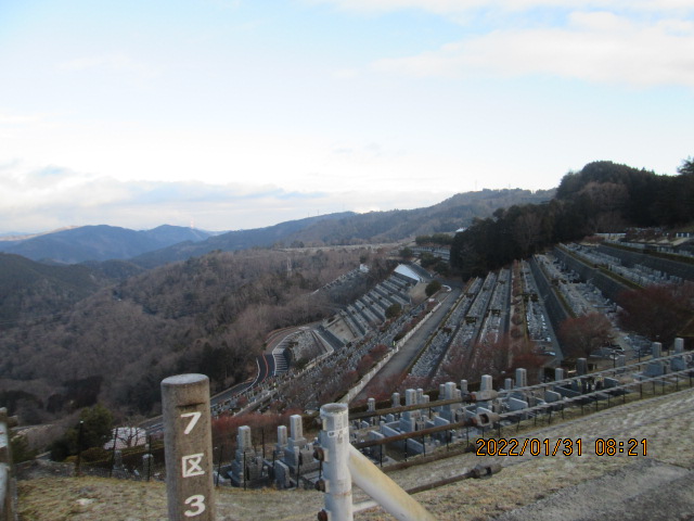 7区3番墓所上段駐車場からの風景