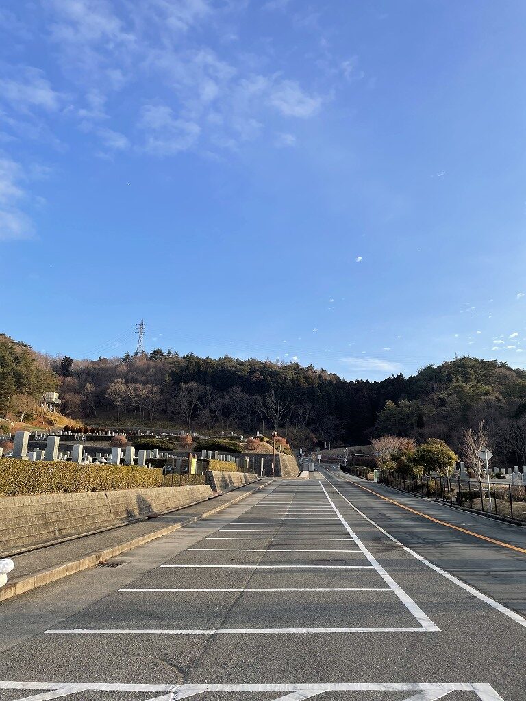 バス通り（北東向き）北口方向