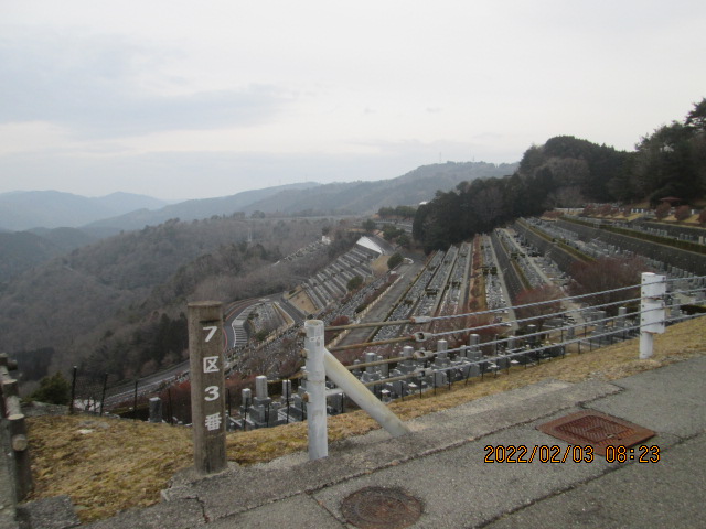 7区3番墓所上段駐車場からの風景