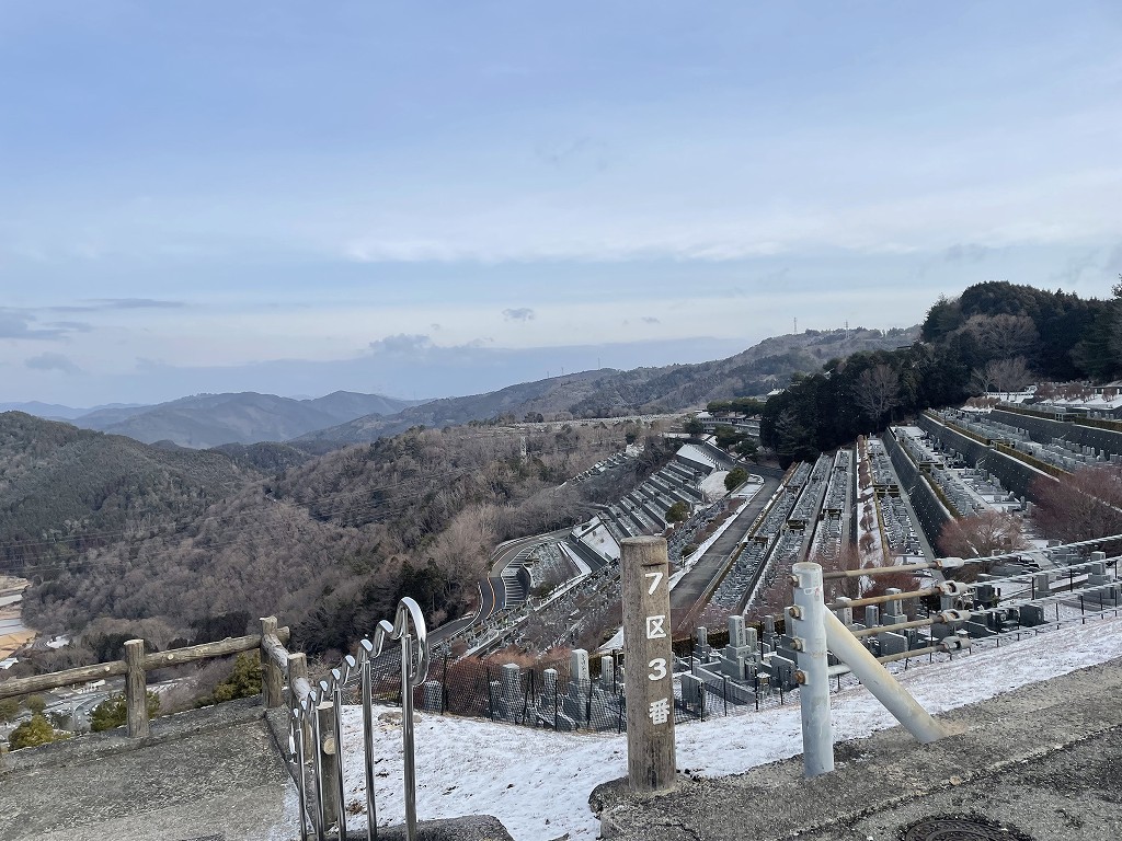 7区3番墓所上段駐車場からの風景