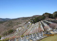 7区3番墓所上段駐車場から風景