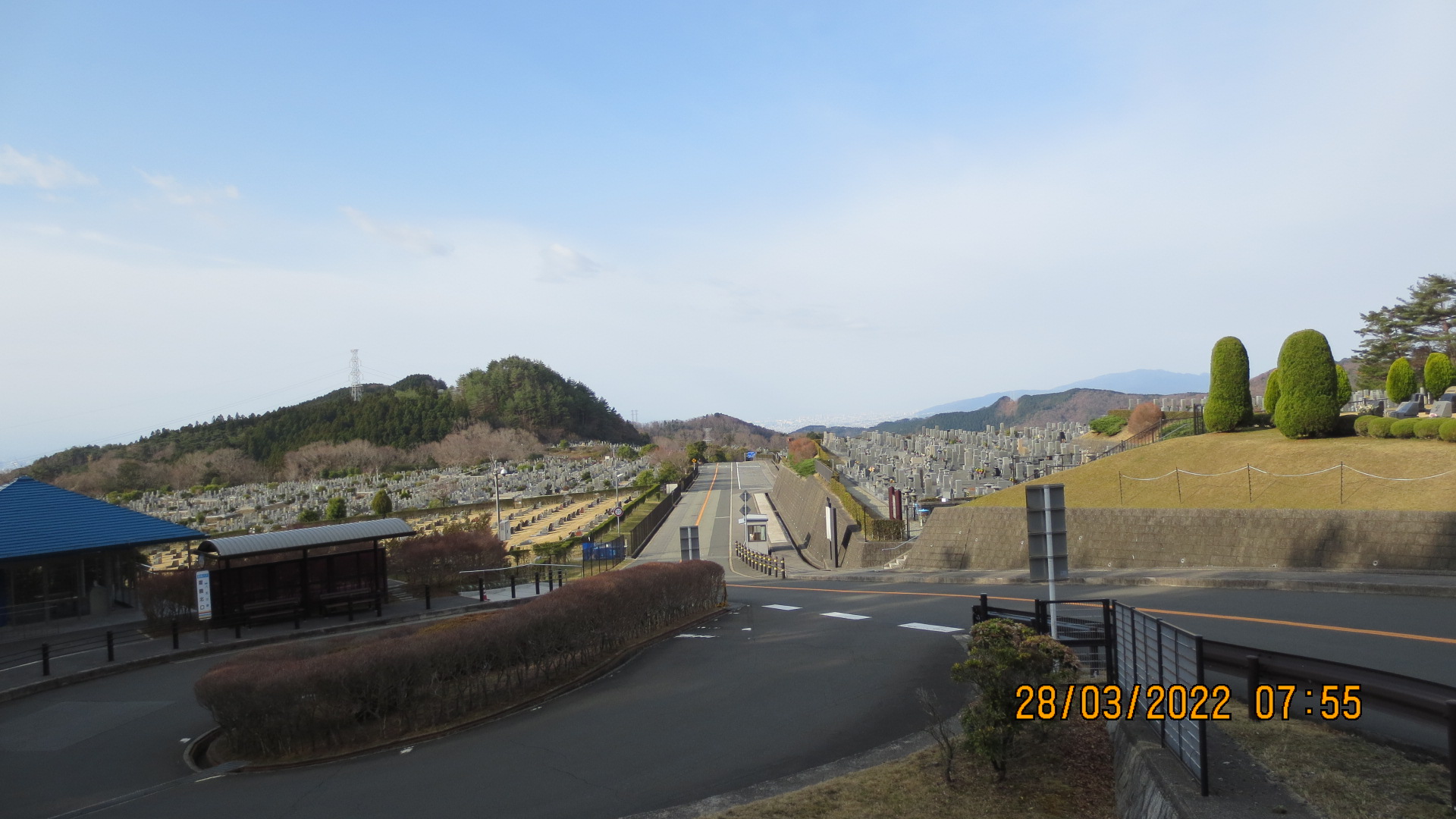 霊園北入り口からの風景