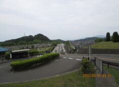 霊園北入り口から風景　