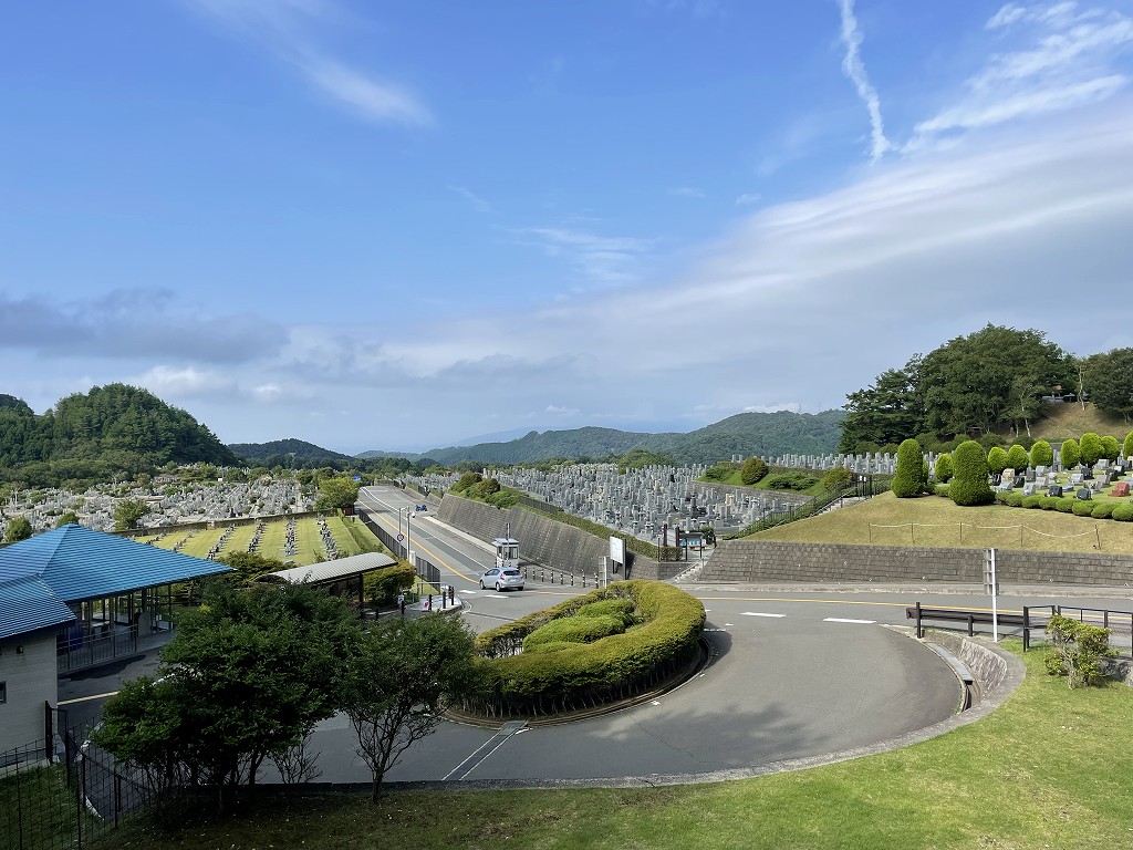 霊園北入り口からの風景