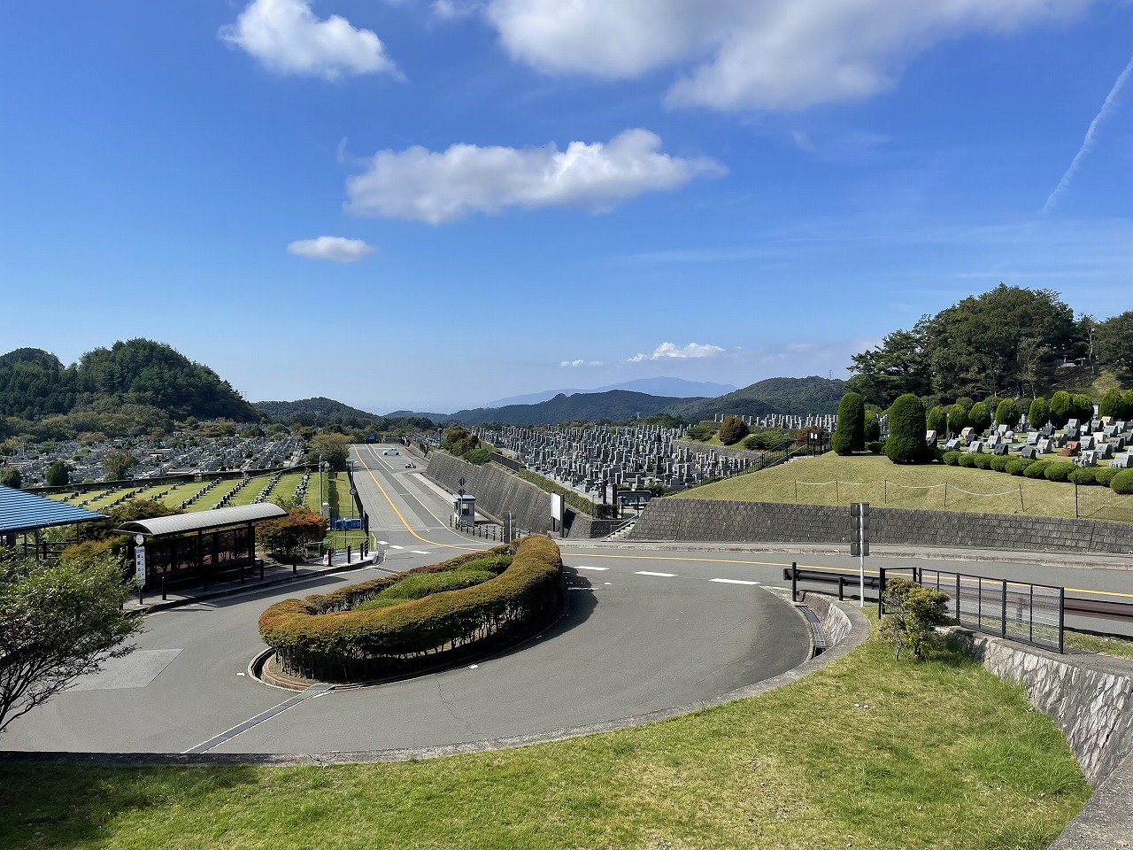 霊園北入り口から風景　