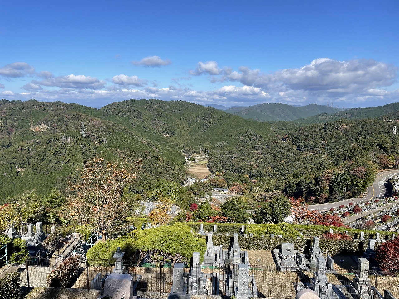 7区3番墓所上段駐車場から風景②