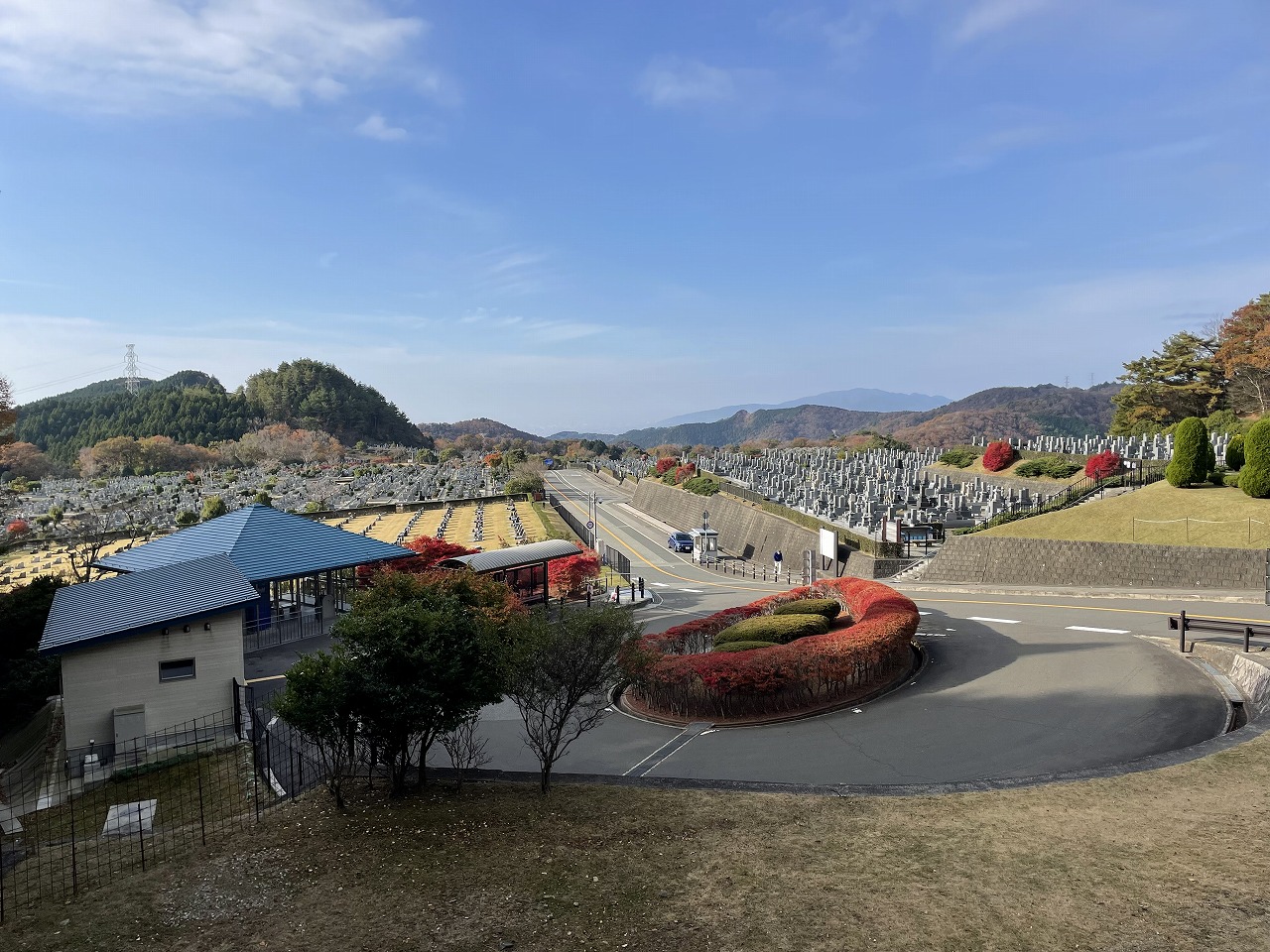 霊園北入り口から風景　