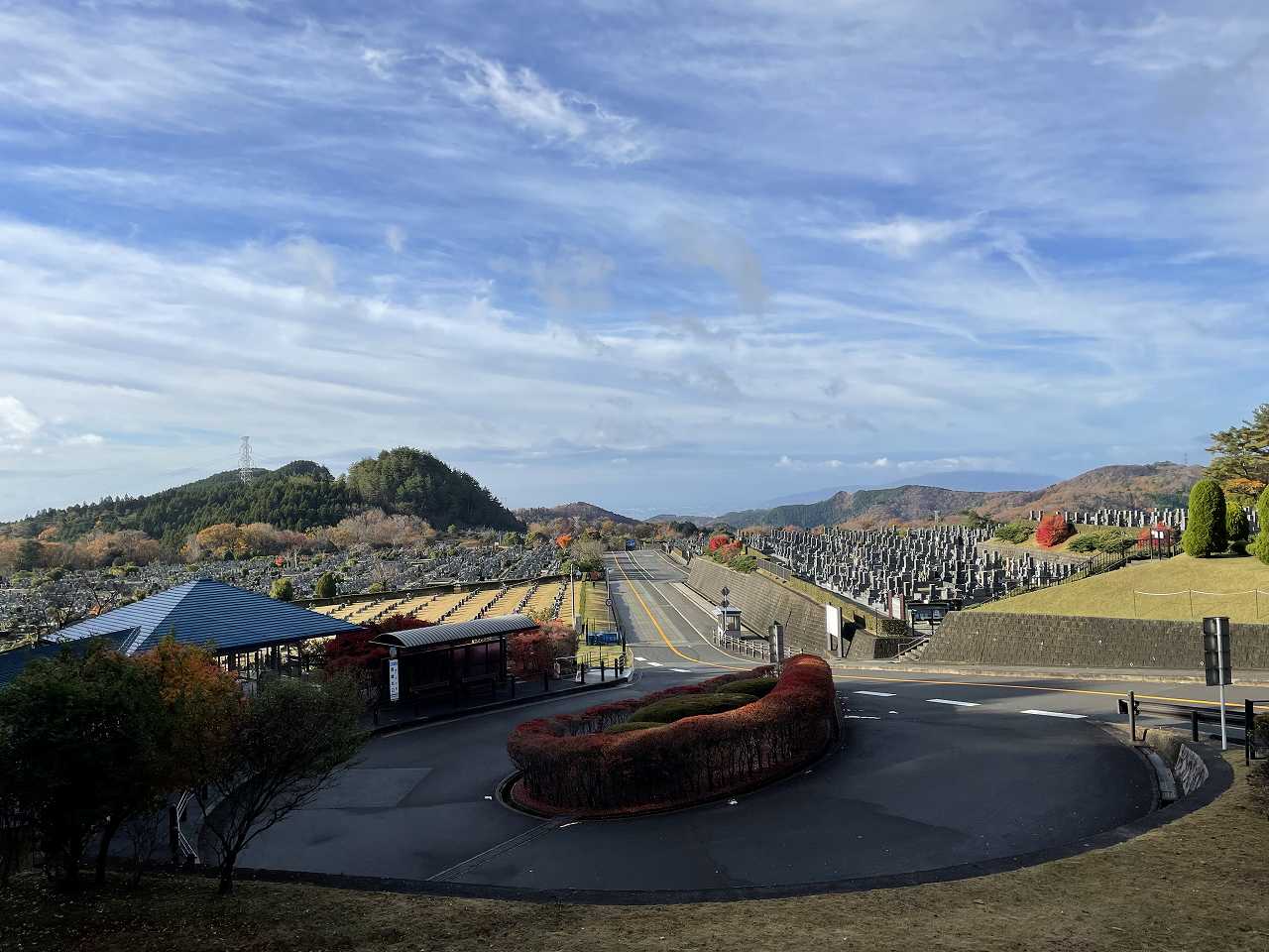 霊園北入り口から風景　