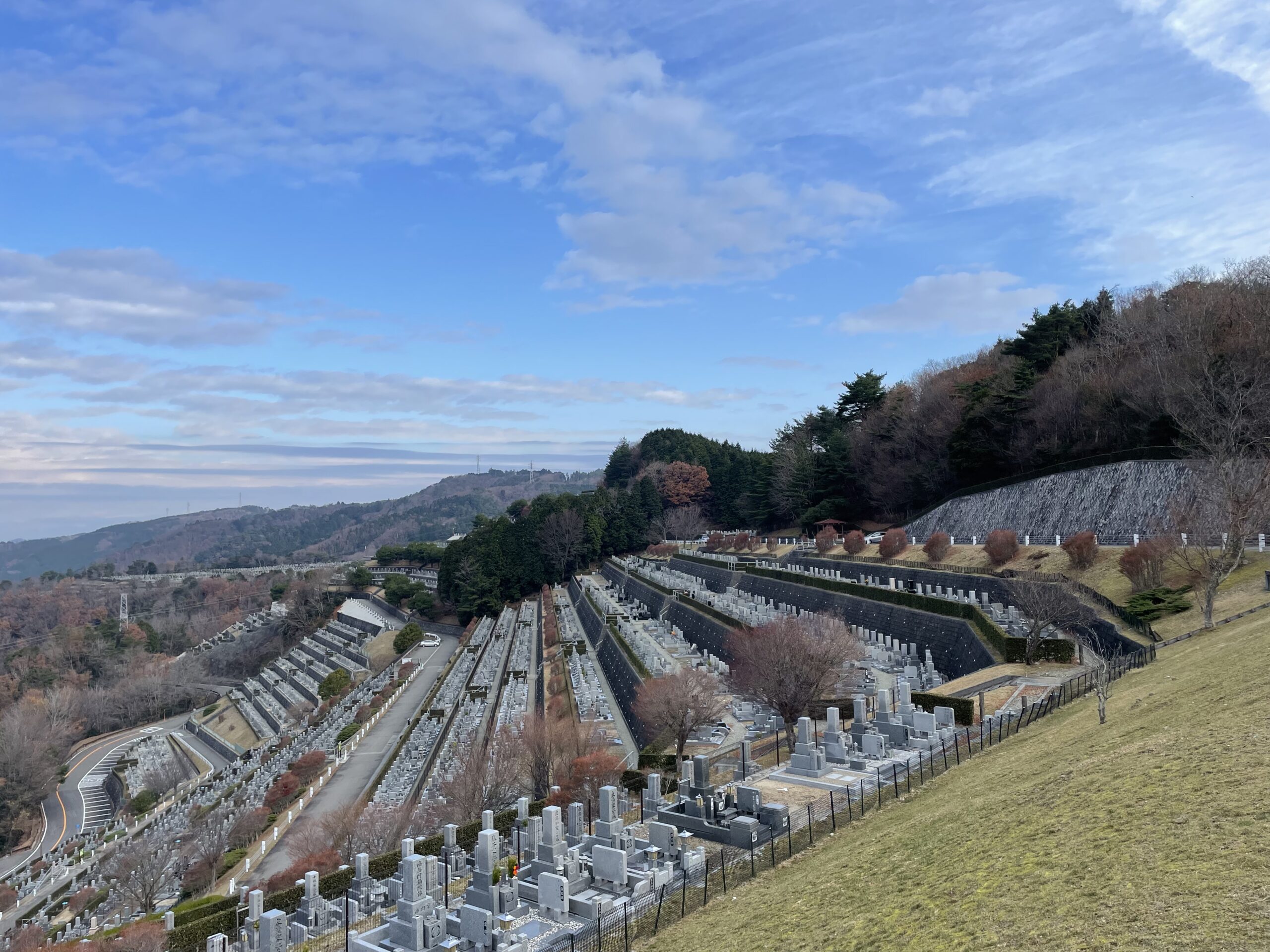 7区3番墓所上段駐車場からの風景①