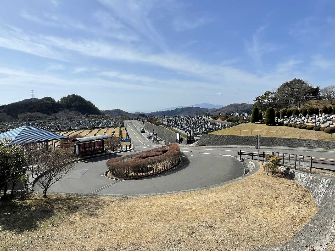 霊園北入り口から風景　