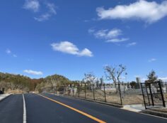 バス通り・北東風景