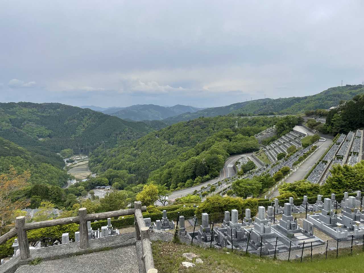 7区3番墓所上段駐車場からの風景