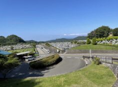 霊園北入り口から風景　①