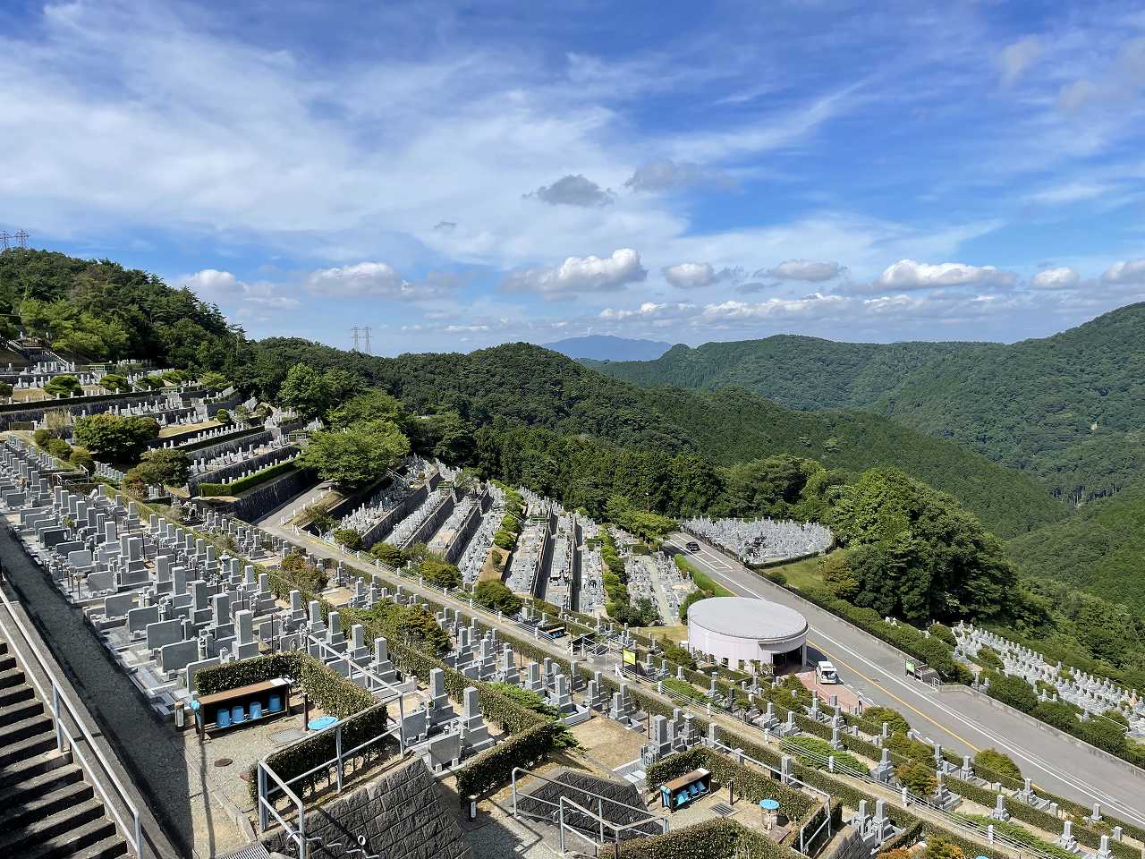 7区6番墓所上段駐車場からの風景①