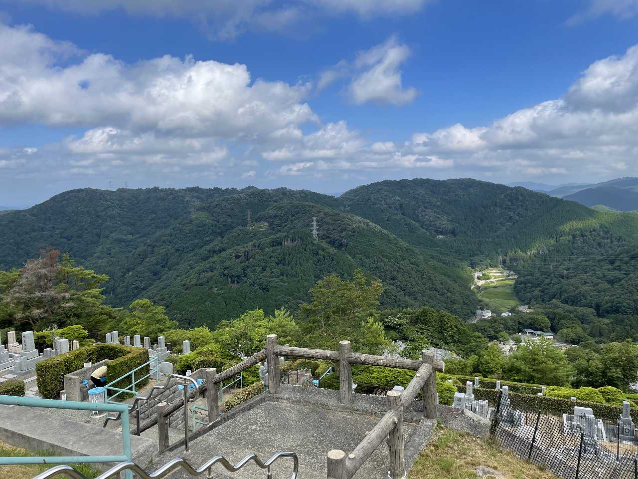 7区3番墓所上段駐車場からの風景③