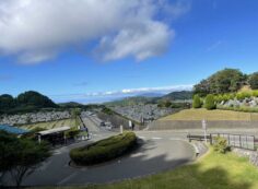 霊園北入り口から風景　