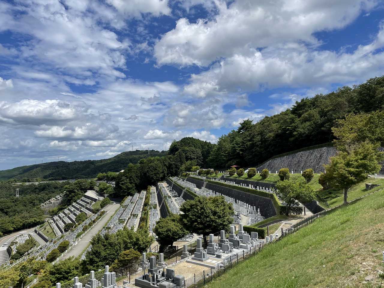 7区3番墓所上段駐車場からの風景①