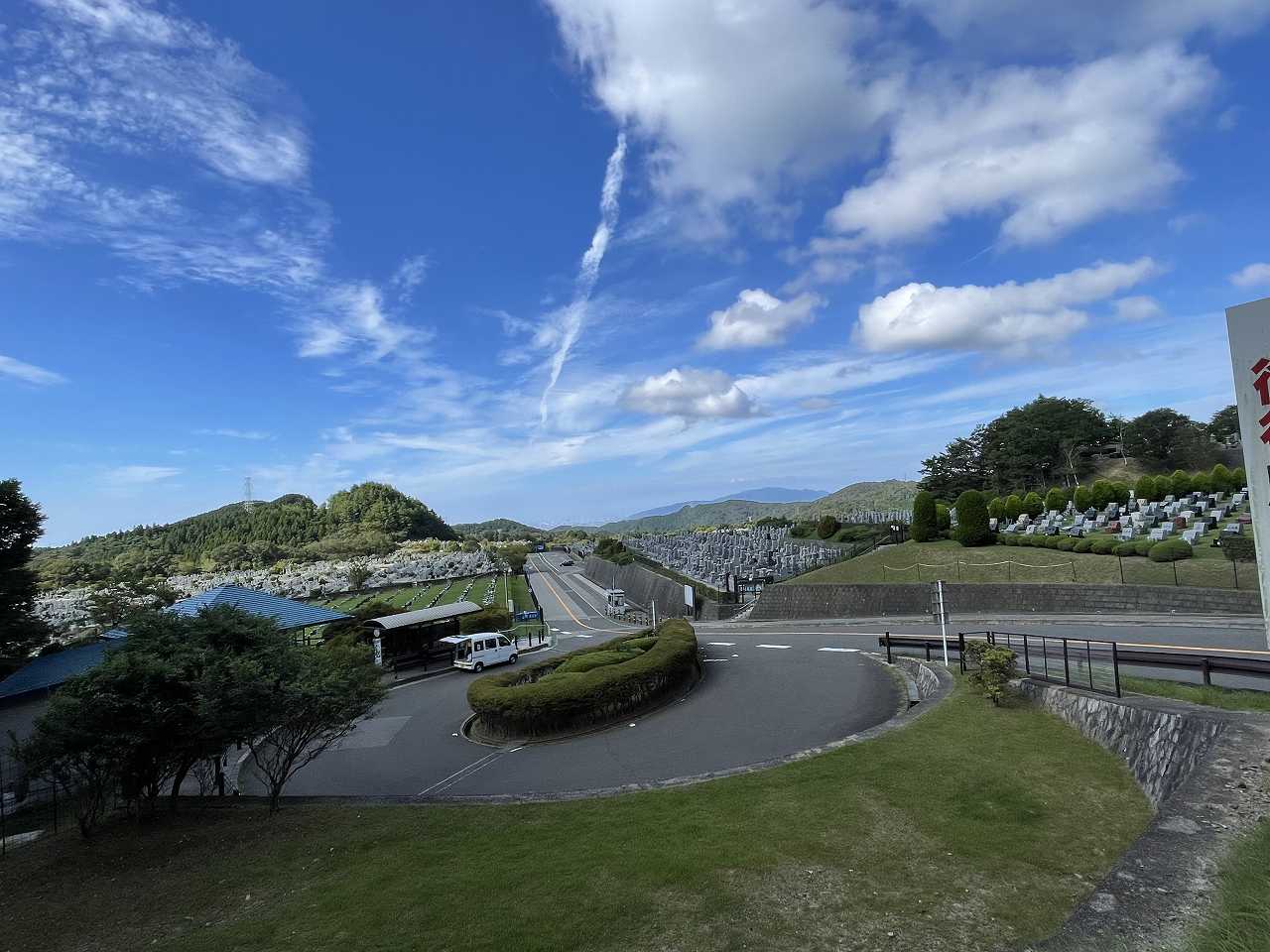 北入り口から園内風景