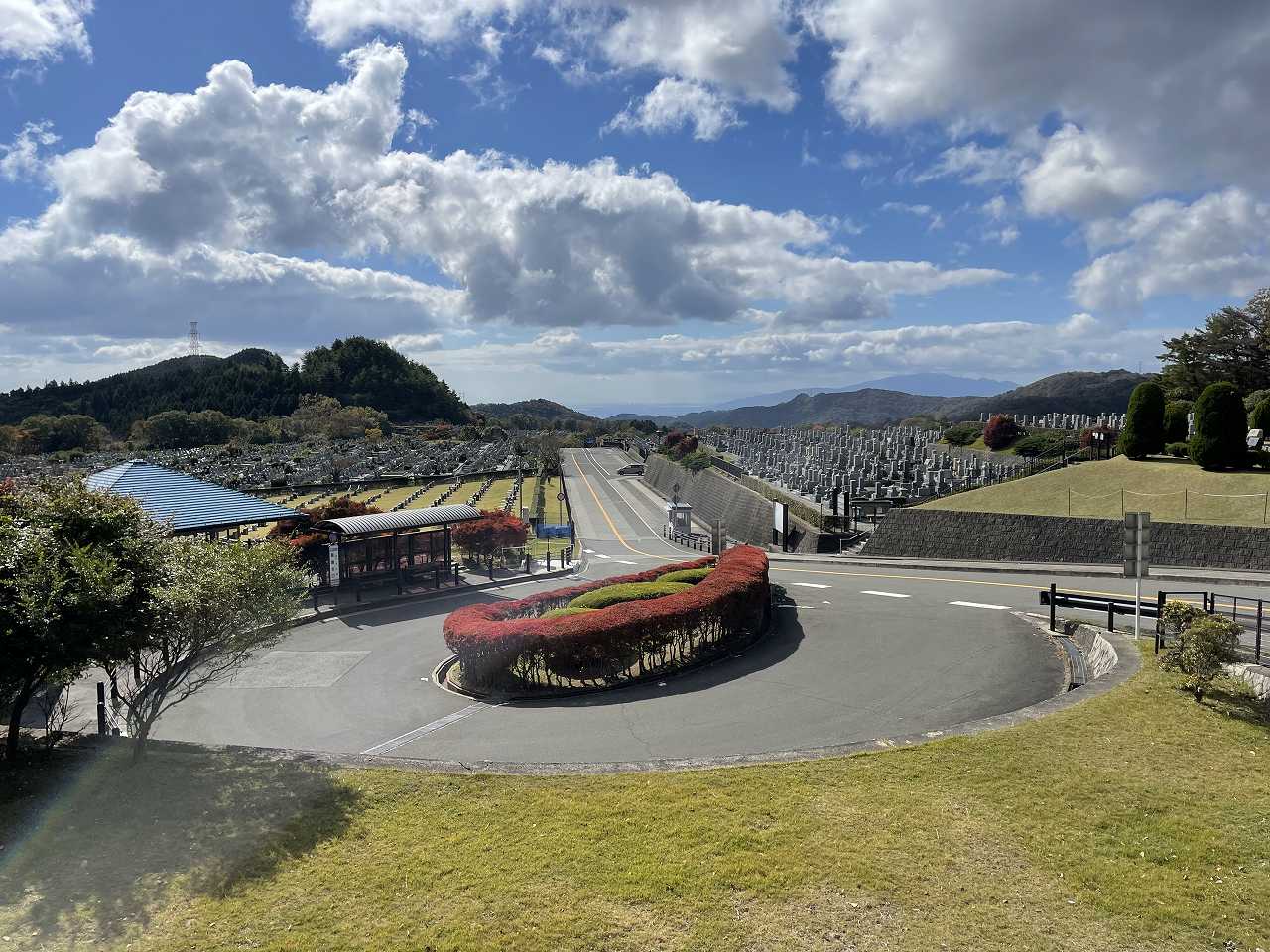 霊園北入り口から風景　