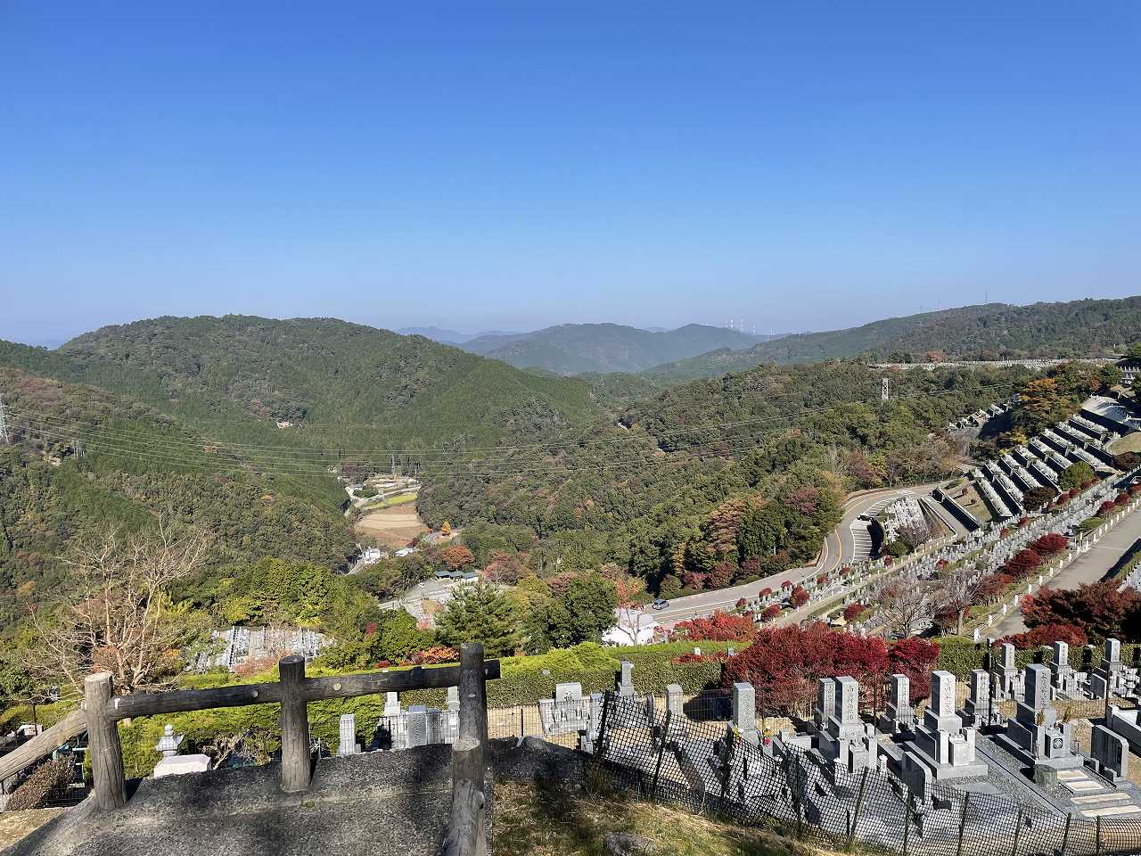 7区3番墓所上段駐車場からの風景②